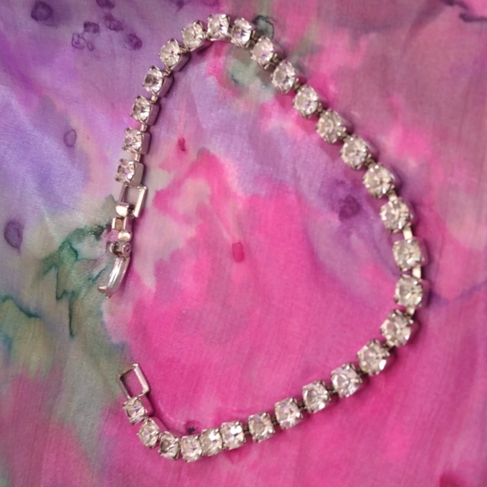 Vintage rhinestone bracelet